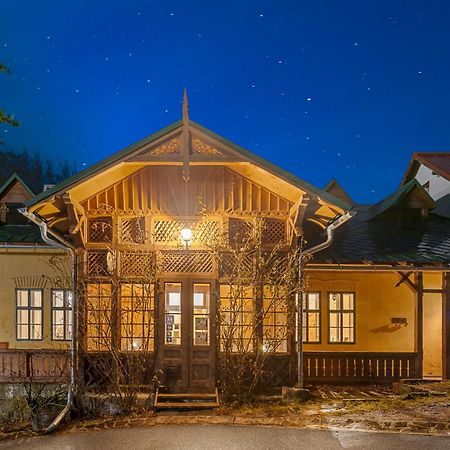 Sovi Dom- Historicke Apartmany Z 19 Storocia, 4Km Od Banskej Stiavnice Svätý Anton 外观 照片