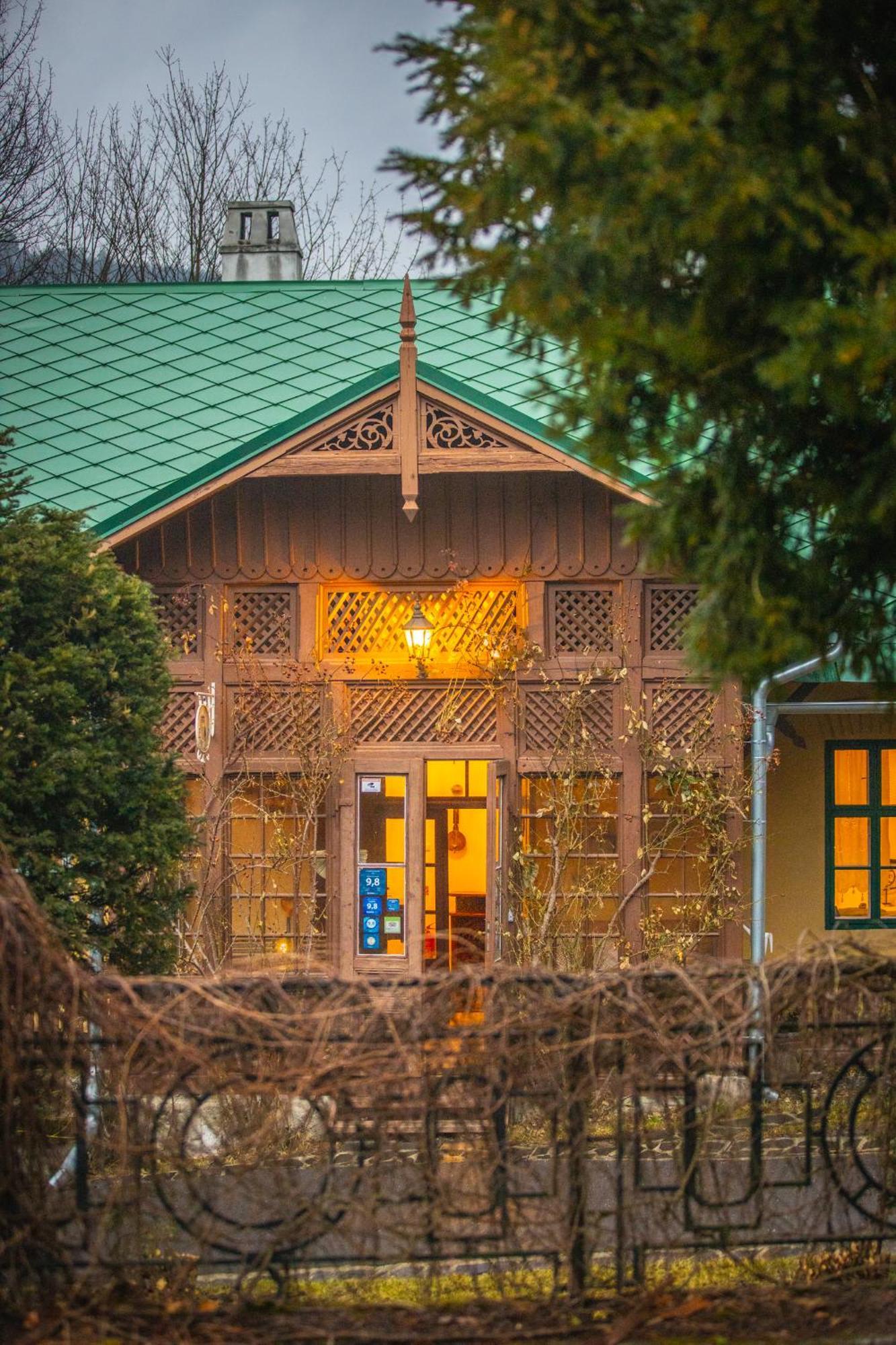 Sovi Dom- Historicke Apartmany Z 19 Storocia, 4Km Od Banskej Stiavnice Svätý Anton 外观 照片