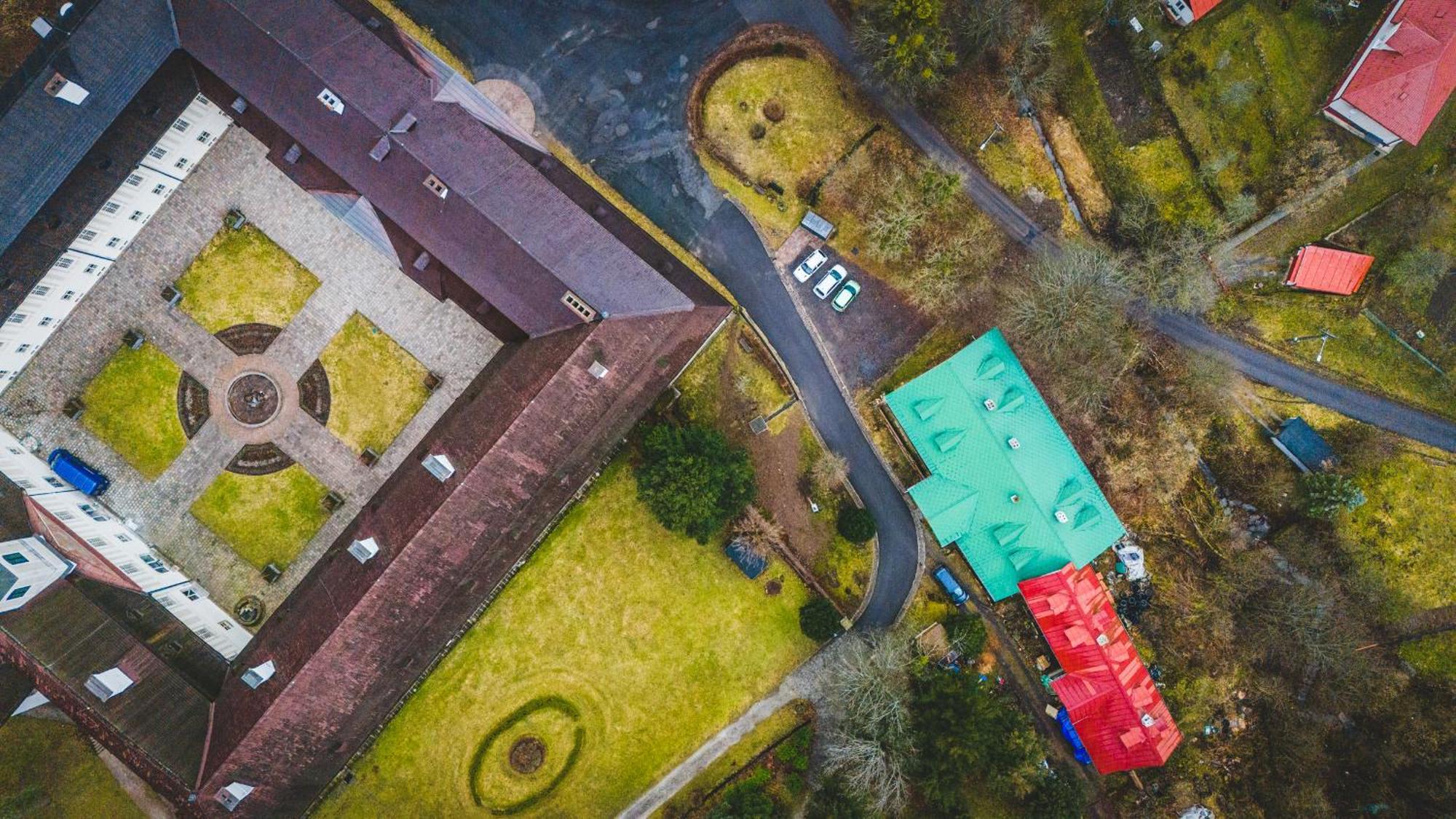 Sovi Dom- Historicke Apartmany Z 19 Storocia, 4Km Od Banskej Stiavnice Svätý Anton 外观 照片