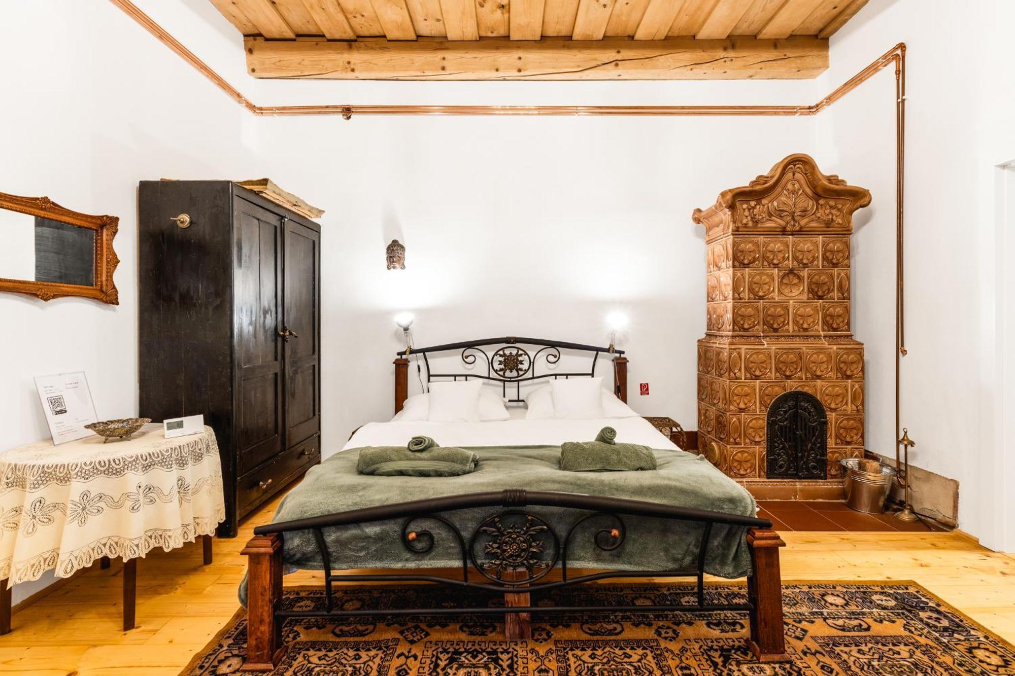Sovi Dom- Historicke Apartmany Z 19 Storocia, 4Km Od Banskej Stiavnice Svätý Anton 外观 照片