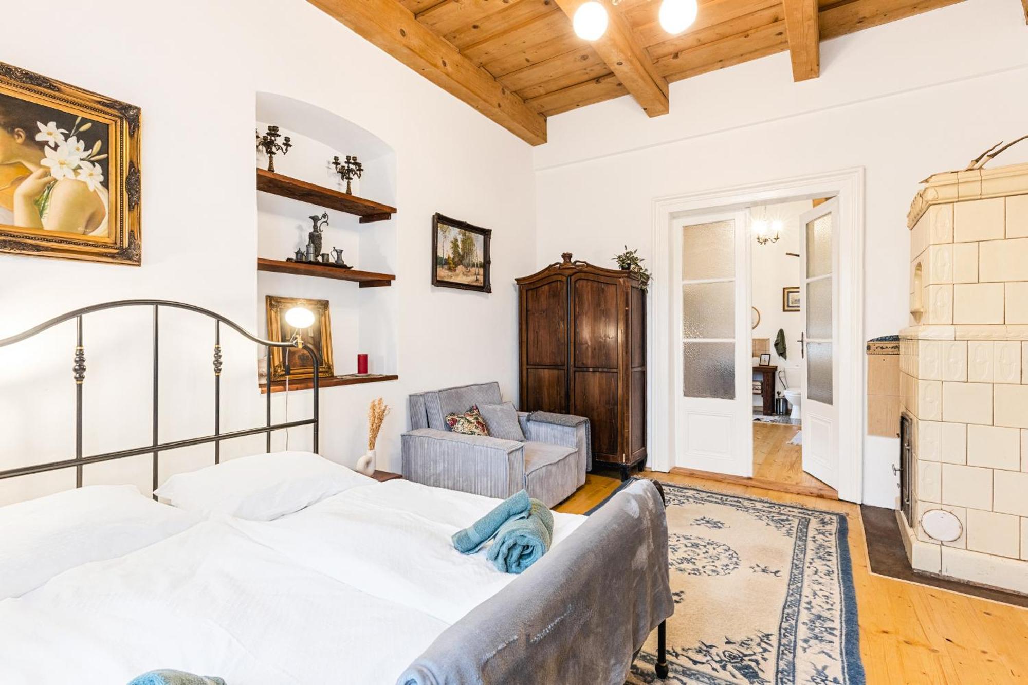 Sovi Dom- Historicke Apartmany Z 19 Storocia, 4Km Od Banskej Stiavnice Svätý Anton 外观 照片