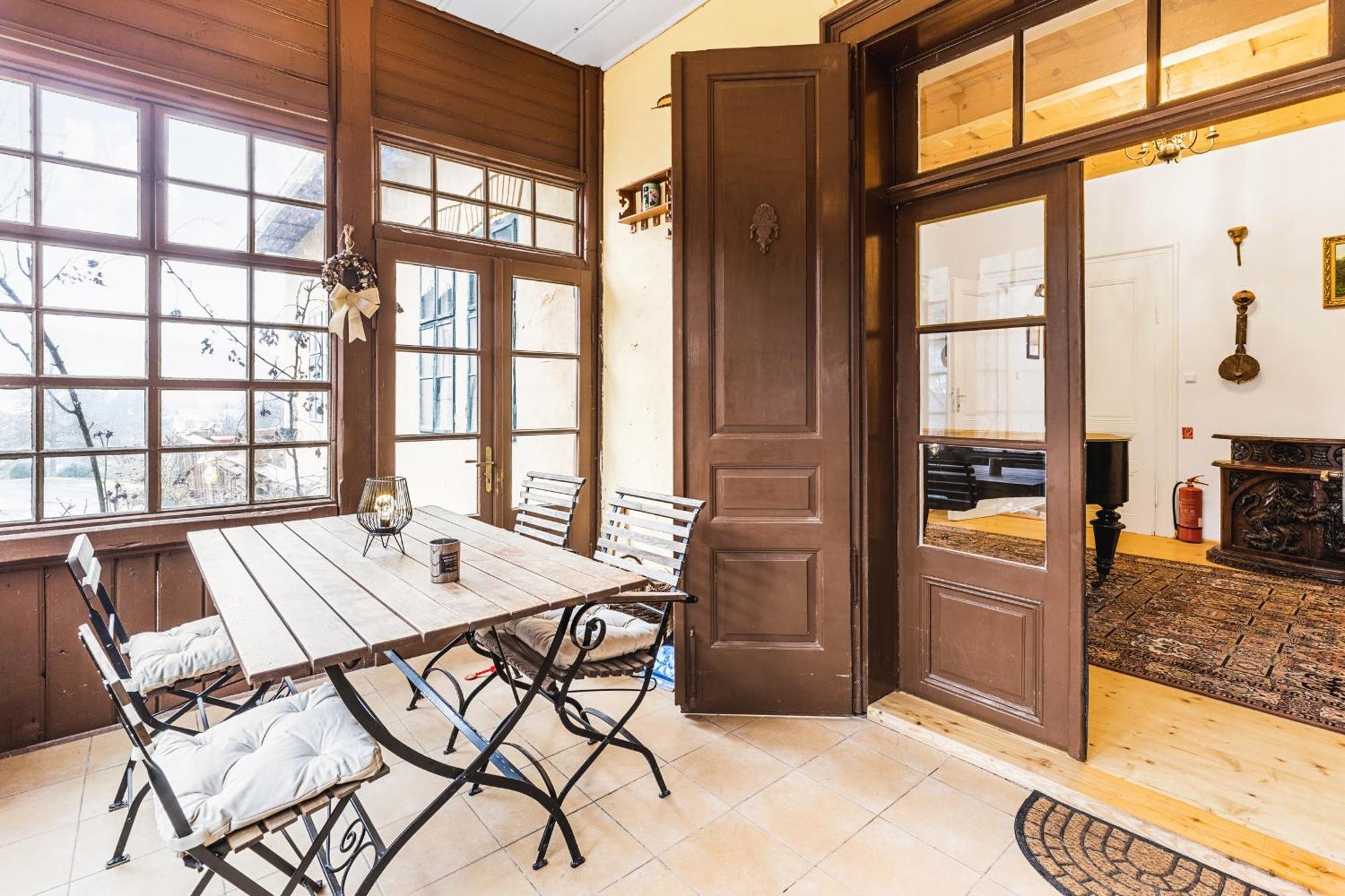 Sovi Dom- Historicke Apartmany Z 19 Storocia, 4Km Od Banskej Stiavnice Svätý Anton 外观 照片